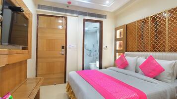 Deluxe Oda | Odada kasa, güneşlik/perde, ses yalıtımı, ücretsiz kablosuz İnternet