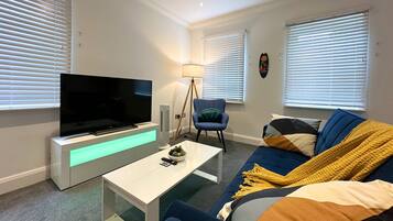 32-inch Smart TV with cable channels