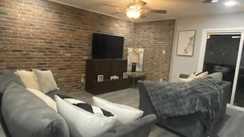 TV