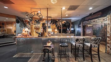 Bar (trong khuôn viên)