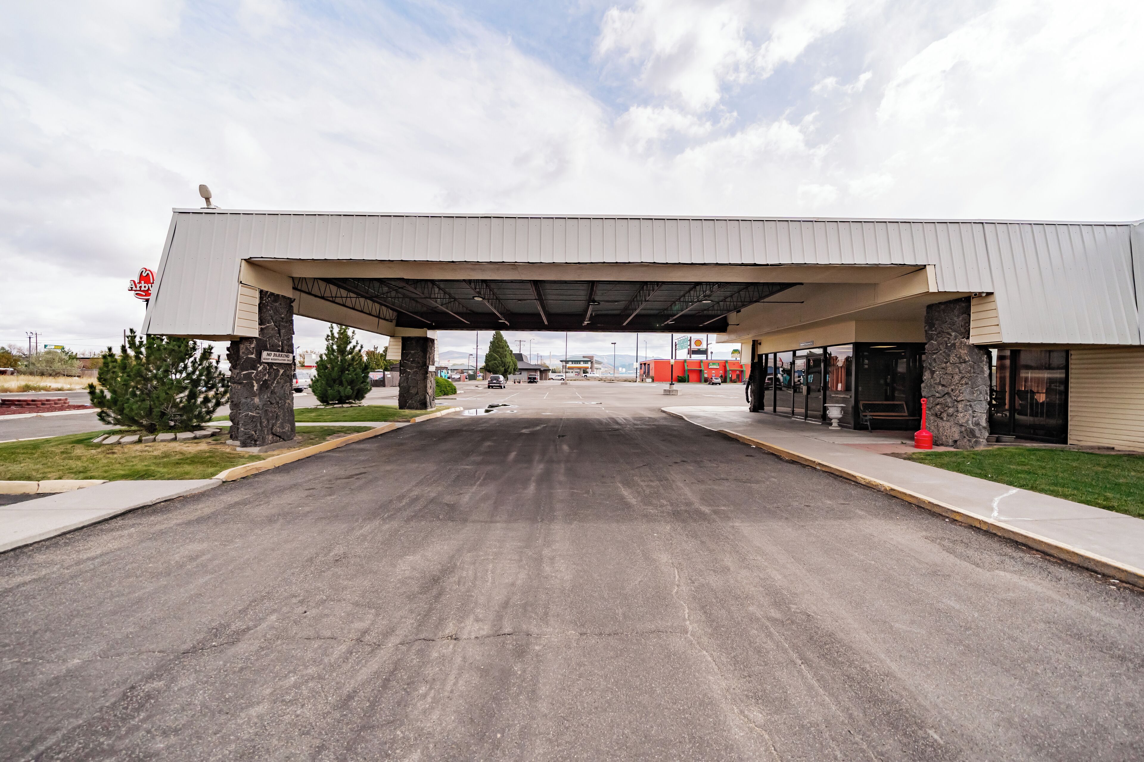 住宿地面