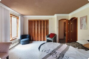 5 sovrum, värdeförvaringsskåp på rummet, wi-fi och sängkläder