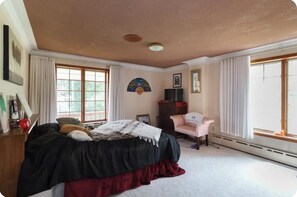 5 soverom, safe på rommet, wi-fi og sengetøy