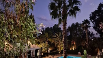 Alberca al aire libre