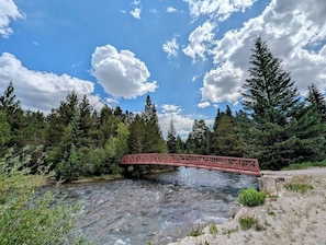 Exterior - Liftside 203 (Keystone)