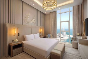 Penthouse, Private Pool (Panoramic View) | Hypo-allergenic bedding, down comforters, in-room safe, desk