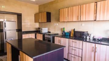 Deluxe Room | Desk, laptop workspace, soundproofing, free WiFi