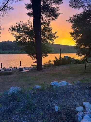Sun Filled Lake House Living