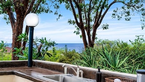 Appart'hôtel, 1 très grand lit (Kona Mansions#304) | Enceinte de l’hébergement