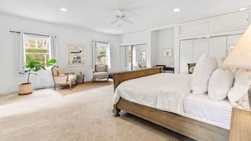 5 bedrooms, desk, iron/ironing board, WiFi