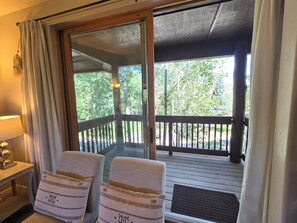 Interior - Top floor furnished 3BD/2BA Park City condo for rent, beautiful mountain views! (Park City)