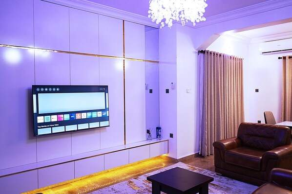 Apartment | Interior - Family-friendly Service Apartments Portharcourt (Port Harcourt)