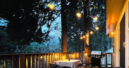 Cozy 2-bedroom cabin in charming Lake Arrowhead with full kitchen and WiFi