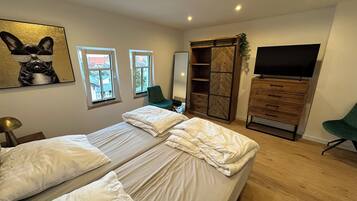 2 Schlafzimmer, Bügeleisen/Bügelbrett, WLAN, Bettwäsche