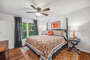 3 habitaciones, escritorio, wifi gratis y ropa de cama 