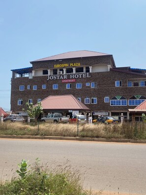 Exterior - Jostar Hotel And Restaurant (Accra)