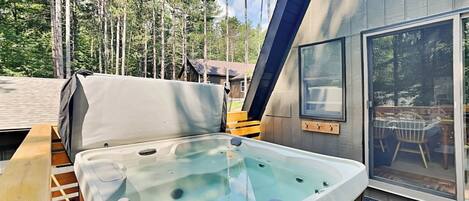 House (2 Bedrooms) | Property amenity