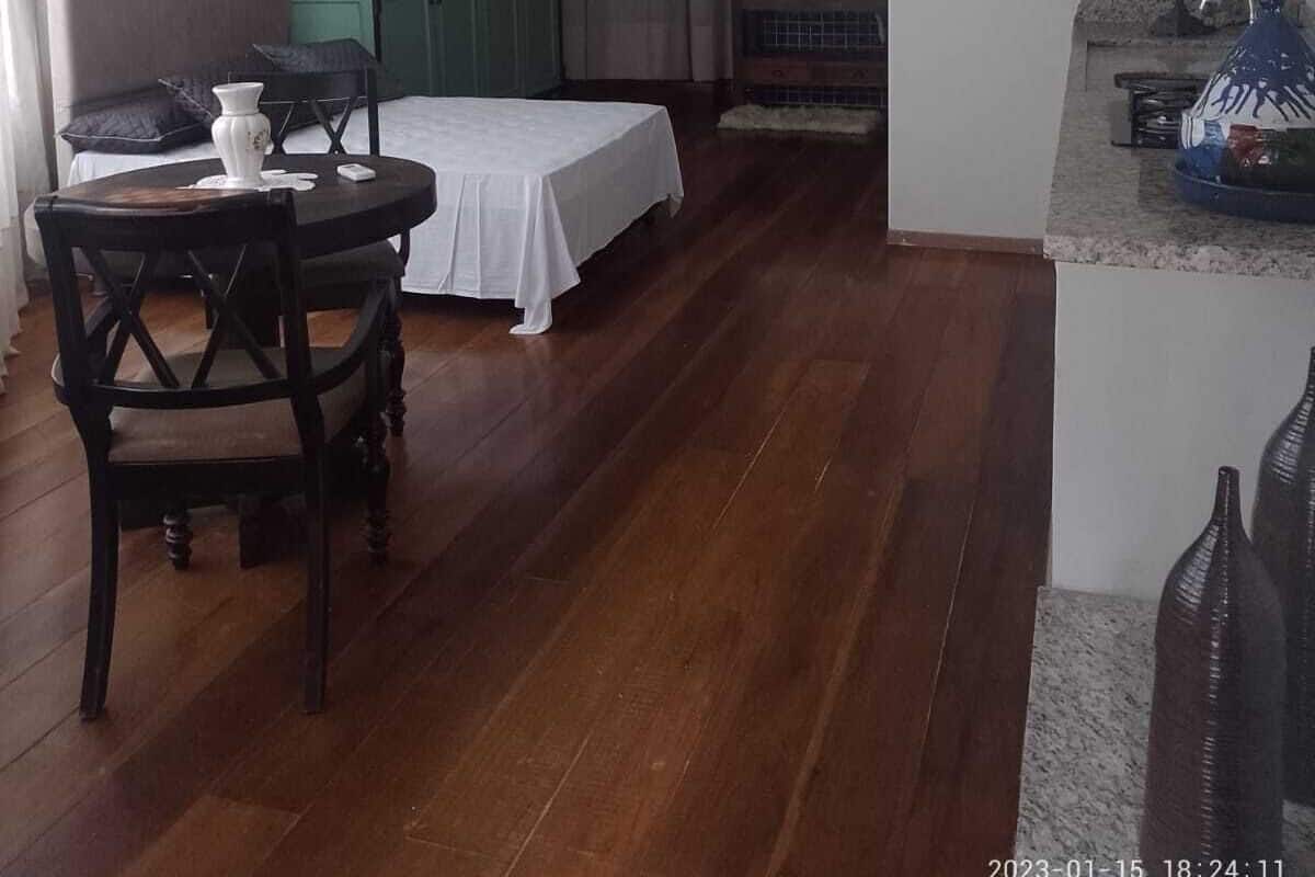 Comfort Loft, Multiple Beds, River View | WiFi (free), individually furnished, bed sheets