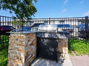 Property grounds - Cozy Family Studio Close to Disney (Davenport)