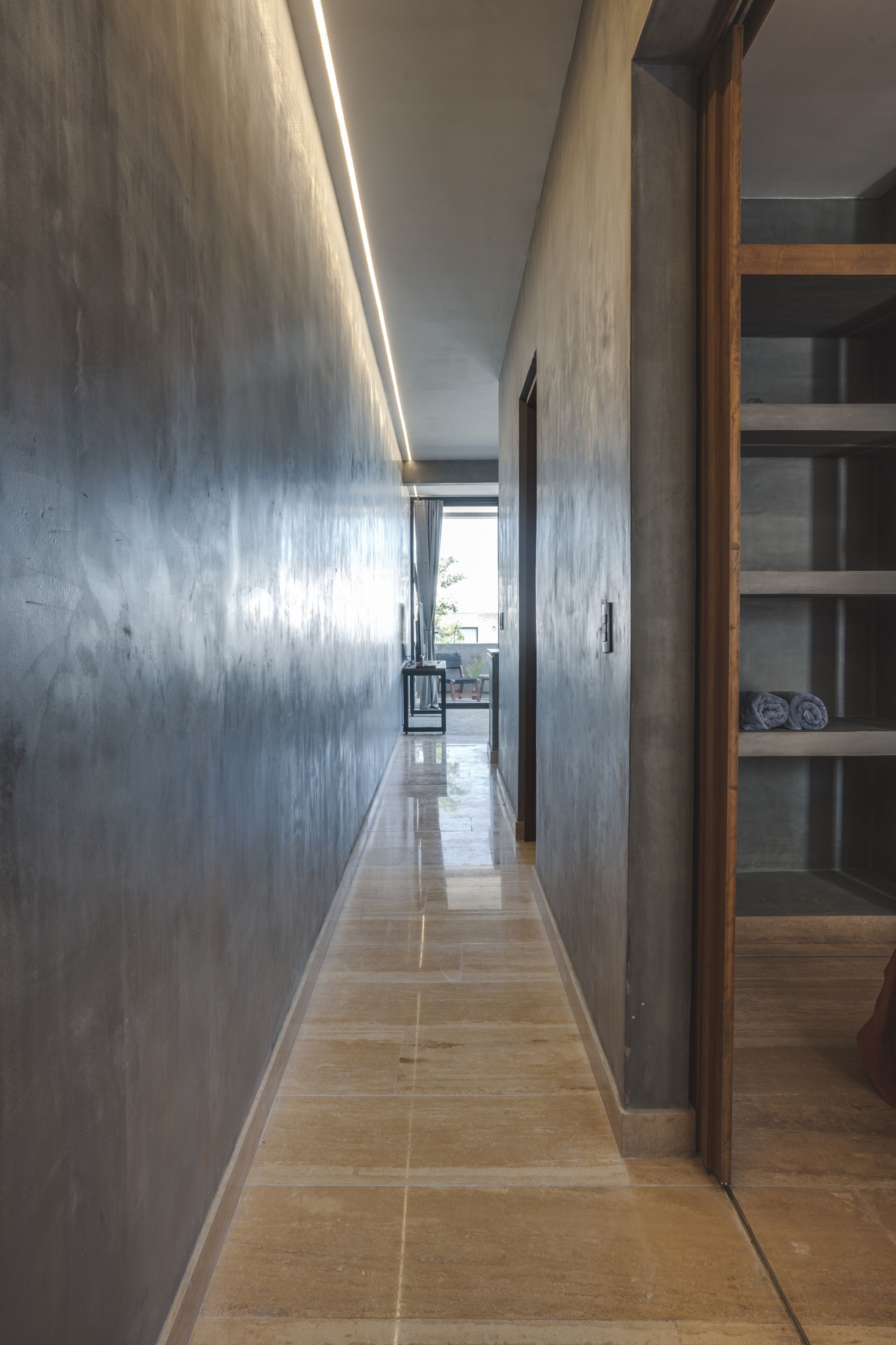 Photo - Urbano by Sundara
