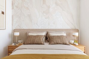 2 Schlafzimmer, Schreibtisch, Bügeleisen/Bügelbrett, kostenloses WLAN