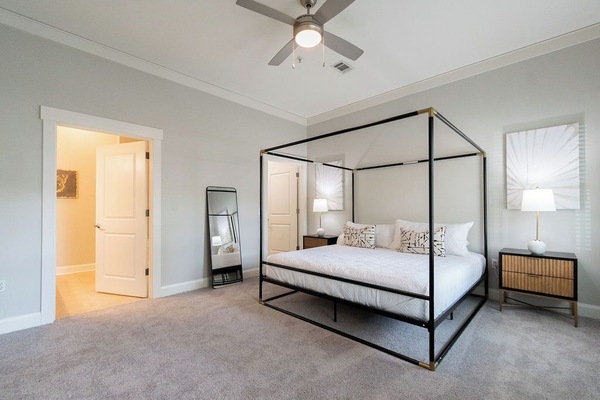 3 bedrooms, desk, laptop workspace, free WiFi