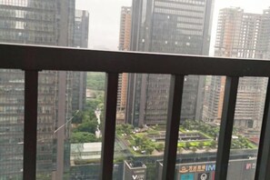 Unclassified image, 4 of 42, button - Aiqinghai apartment (Guangzhou)