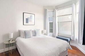 1 bedroom, desk, iron/ironing board, free WiFi - Jennifer's Modern Federal Hill Apt w/Private Deck (Providence)