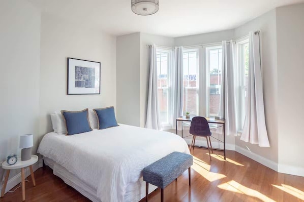 1 Schlafzimmer, Schreibtisch, Bügeleisen/Bügelbrett, kostenloses WLAN