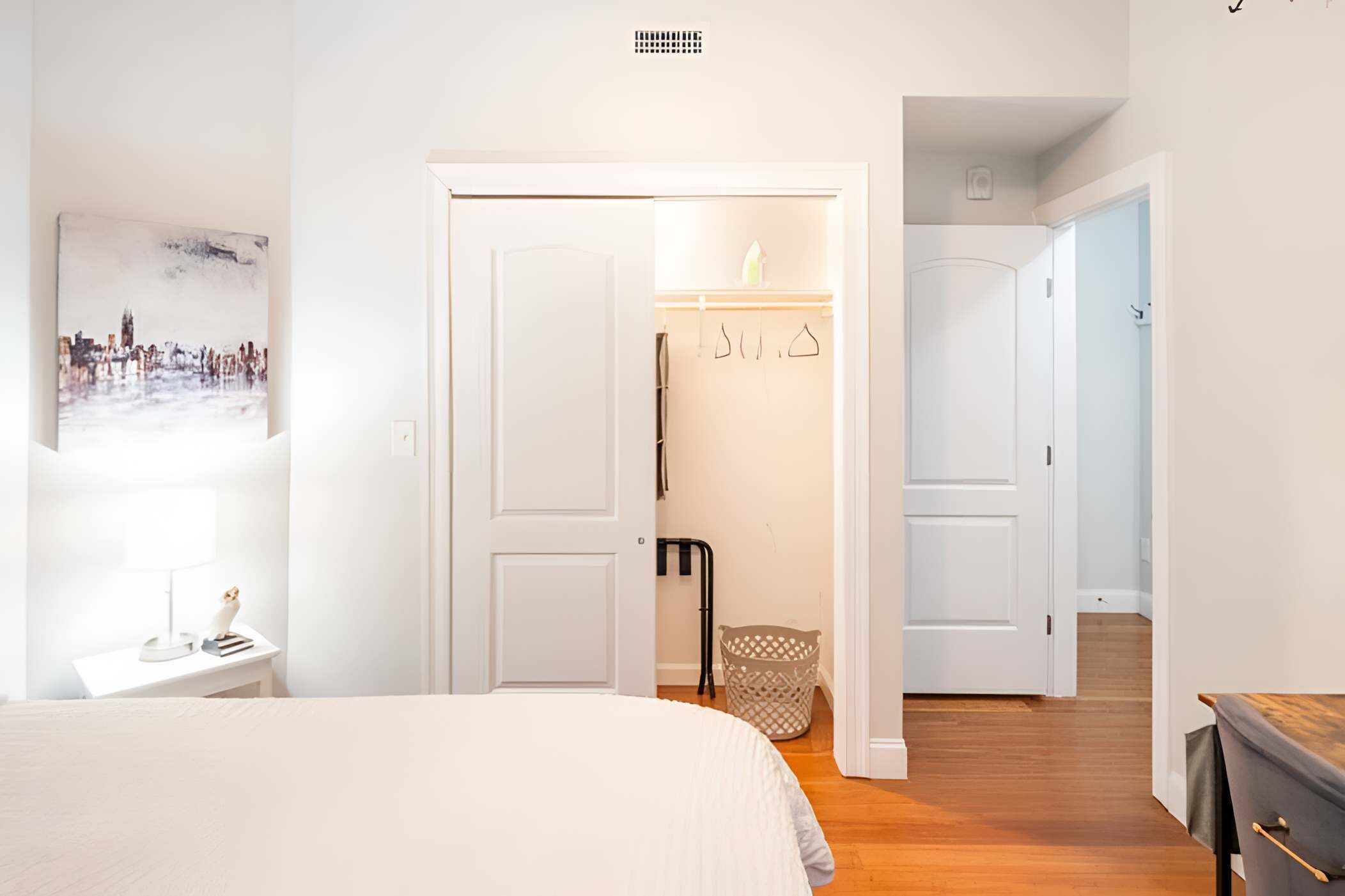 1 Schlafzimmer, Schreibtisch, Bügeleisen/Bügelbrett, kostenloses WLAN