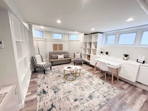 TV, offices