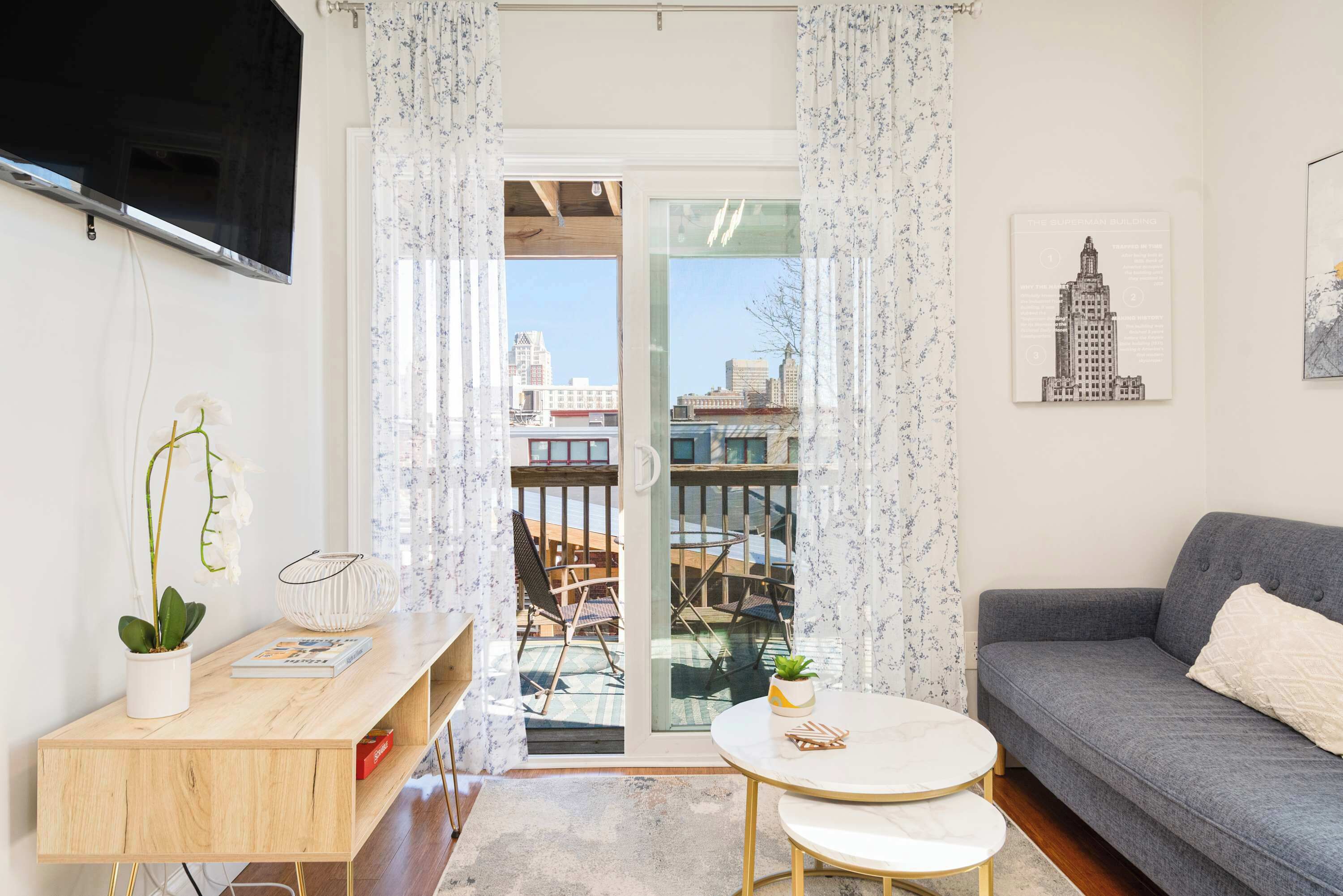 Smart TV, table tennis, offices