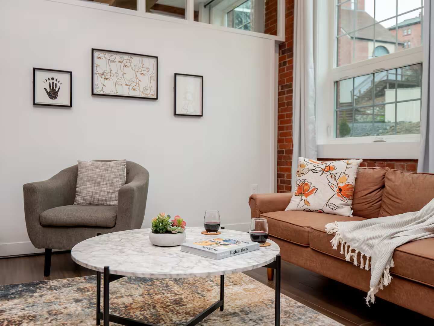 Smart TV, offices