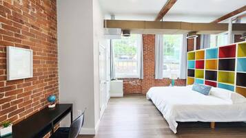 1 bedroom, desk, iron/ironing board, free WiFi