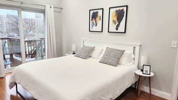 2 Schlafzimmer, Schreibtisch, Bügeleisen/Bügelbrett, WLAN