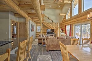 Smart TV, fireplace, DVD player, video library - Serene Cabin Escape with Hot Tub & Panoramic Views (Breckenridge)