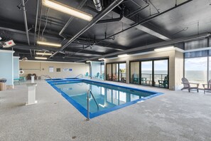 Piscina coperta, piscina all'aperto