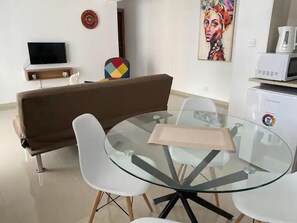 One Bedroom Apartment Suite 310 | Living area