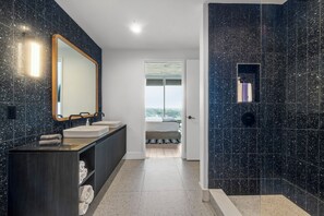 Apartamento, 1 cama de matrimonio grande con sofá cama, vistas a la ciudad | Baño