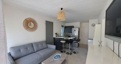 Cottage in the heart of the Landes