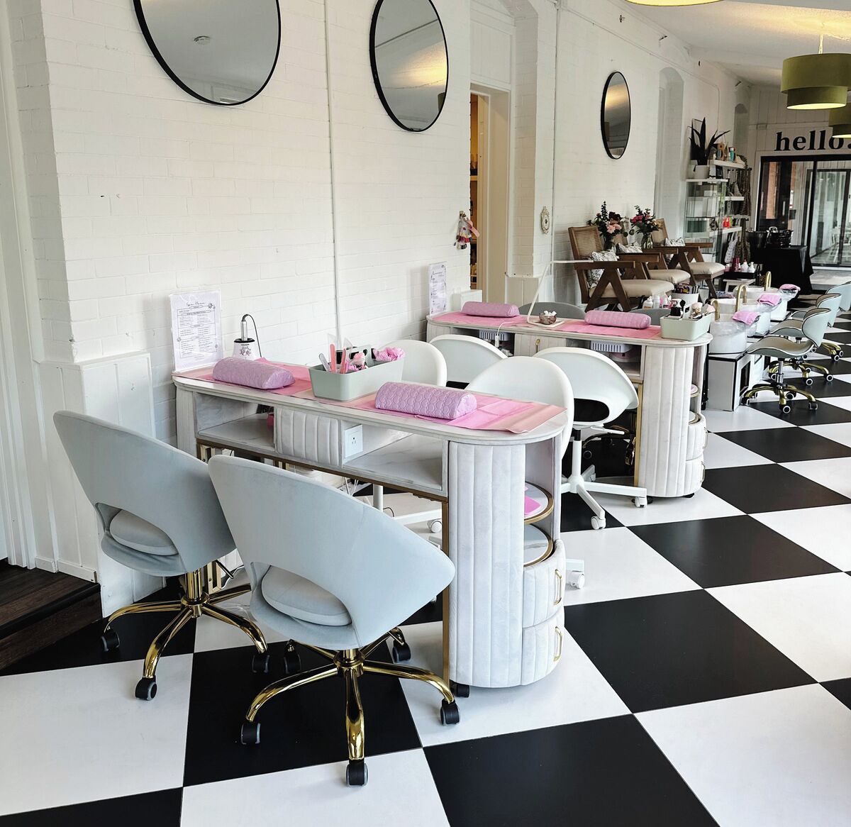 Body treatments, 2 treatment rooms, manicures and pedicures, massages