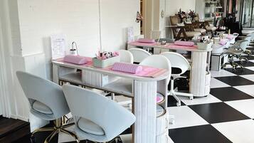 Body treatments, 2 treatment rooms, manicures and pedicures, massages
