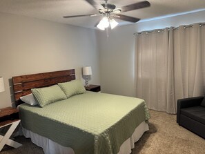 2 quartos, ferros/tábuas de passar roupa, Wi-Fi, roupa de cama
