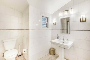 Een douche, een haardroger