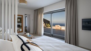 2 bedrooms, in-room safe, free WiFi, bed sheets