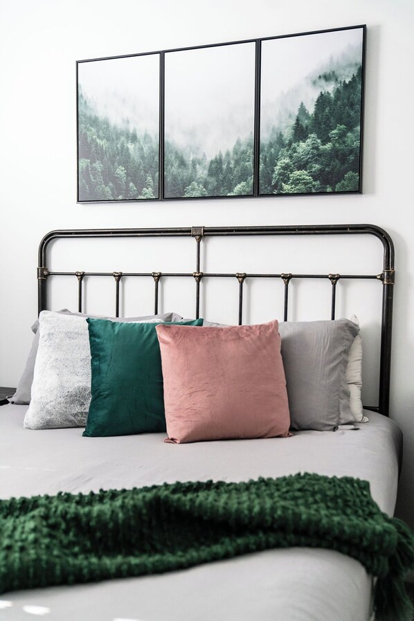 4 Schlafzimmer, Bügeleisen/Bügelbrett, kostenloses WLAN, Bettwäsche