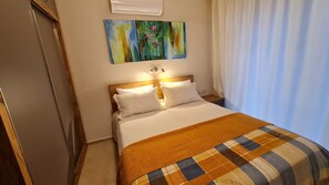 Classic-Apartment, Bergblick | 1 Schlafzimmer, Bettwäsche aus ägyptischer Baumwolle