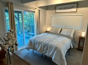 4 dormitoris, escriptori i planxa i posts de planxar 