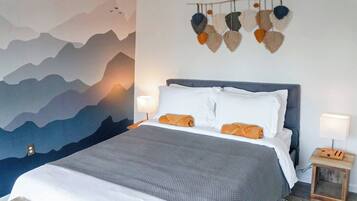 2 bedrooms, iron/ironing board, travel crib, free WiFi