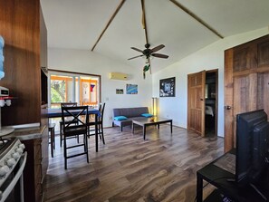 Interior - Roatan - Quiet 2 bedroom oceanfront home with amazing views (Jonesville)